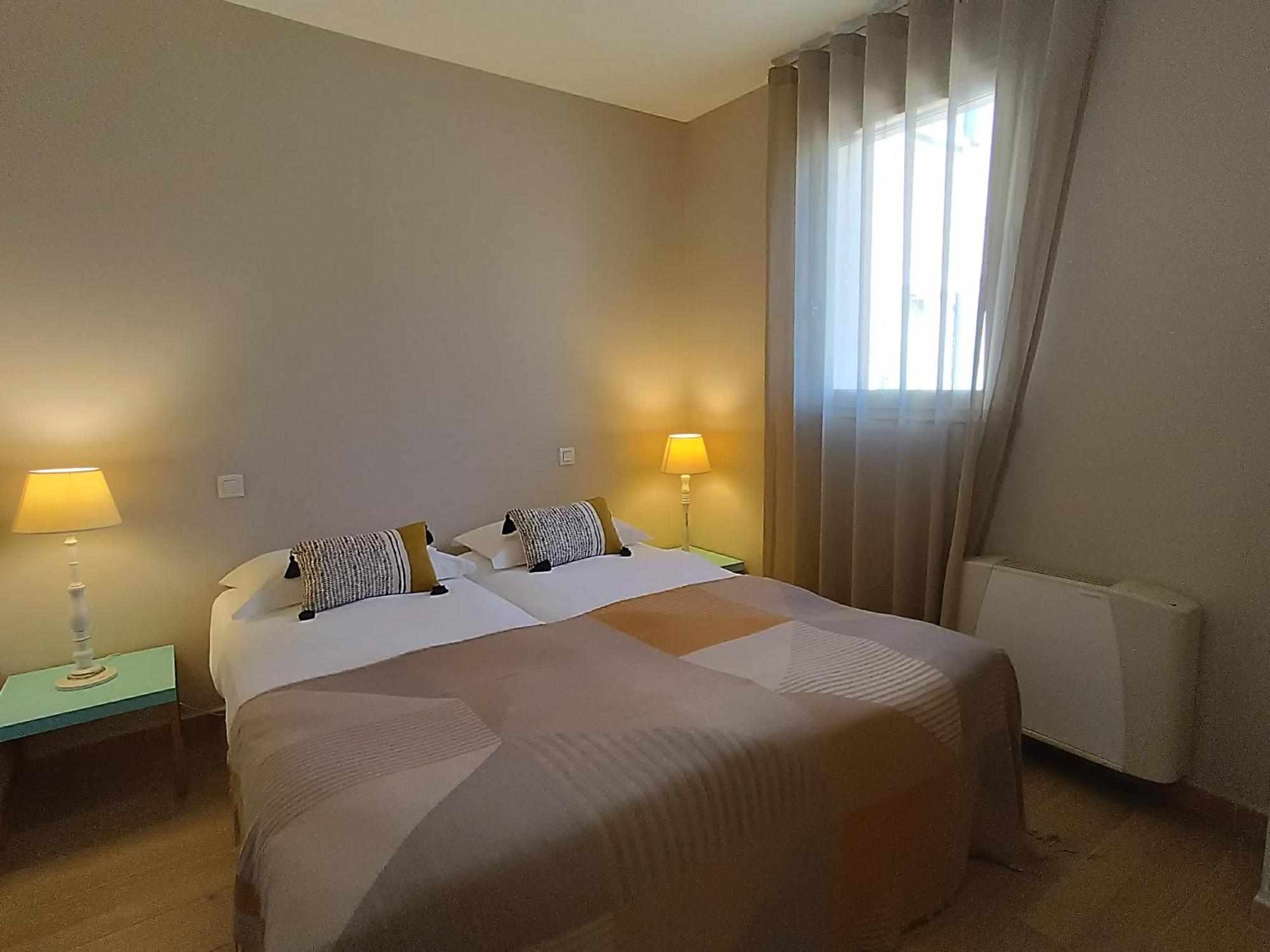 Hotel La Bastide D'Iris Vagnas Eksteriør billede