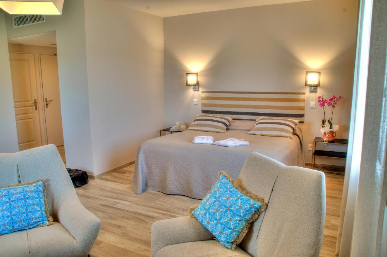 Hotel La Bastide D'Iris Vagnas Eksteriør billede