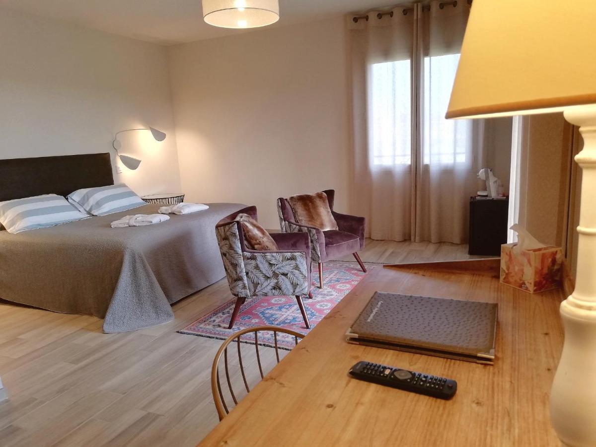 Hotel La Bastide D'Iris Vagnas Eksteriør billede